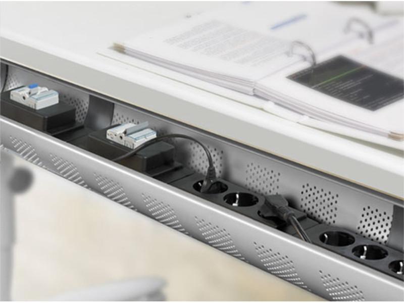 EVOline Express Typ 910 Steckdosenleiste 2x Steckdose, schwarz Integration EVOline Express Typ 910 Steckdosenleiste 2x Steckdose, schwarz Integration