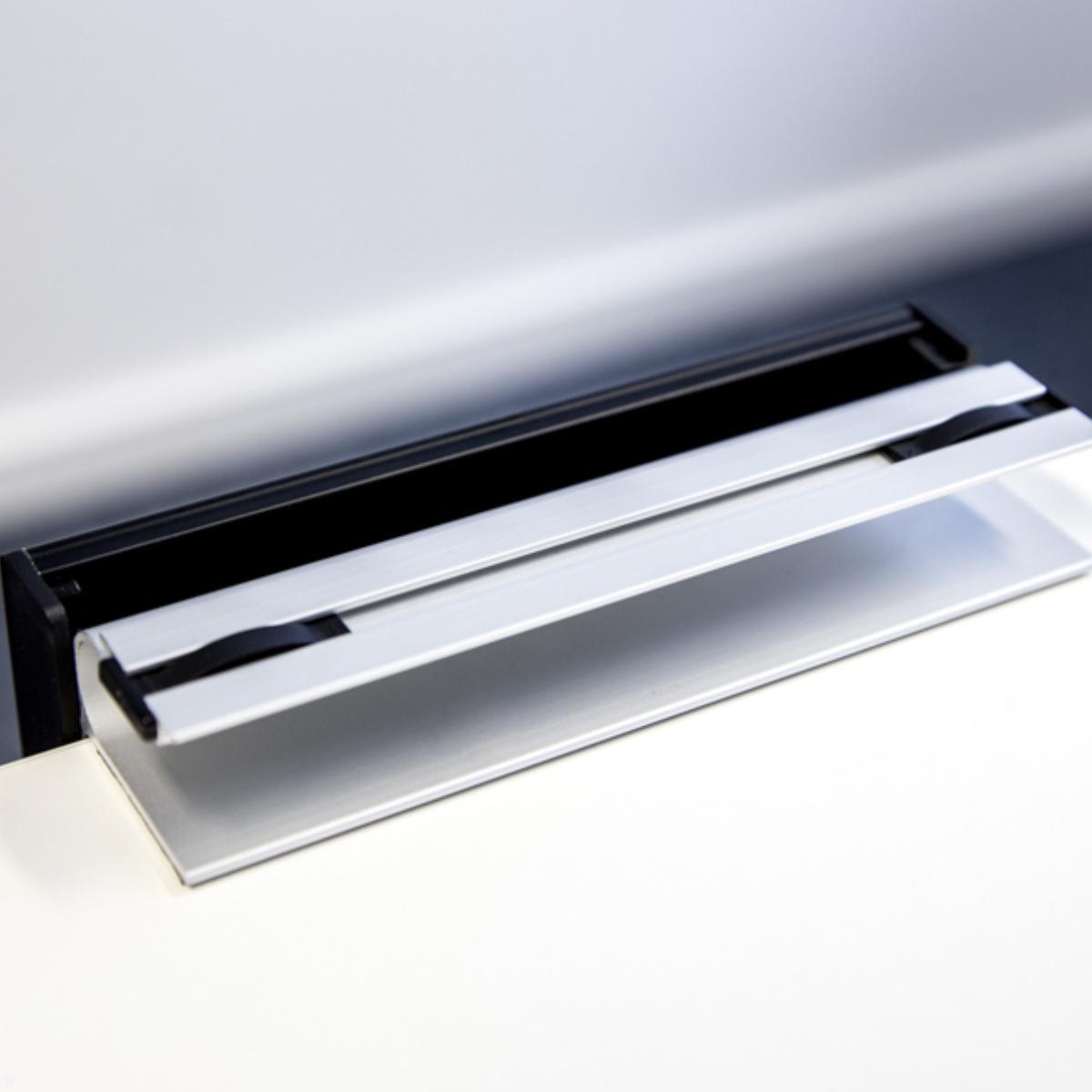 EVOline Zubehör Quicklock PRO 100 mm kurz Anwendung Schreibtisch EVOline Zubehör Quicklock PRO 100 mm kurz Anwendung Schreibtisch