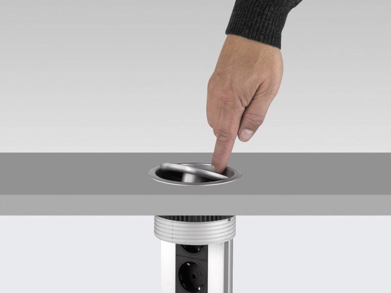 EVOline Port 3-fach versenkbare Steckdosenleiste mit Wippdeckel  EVOline Port 3-fach versenkbare Steckdosenleiste mit Wippdeckel